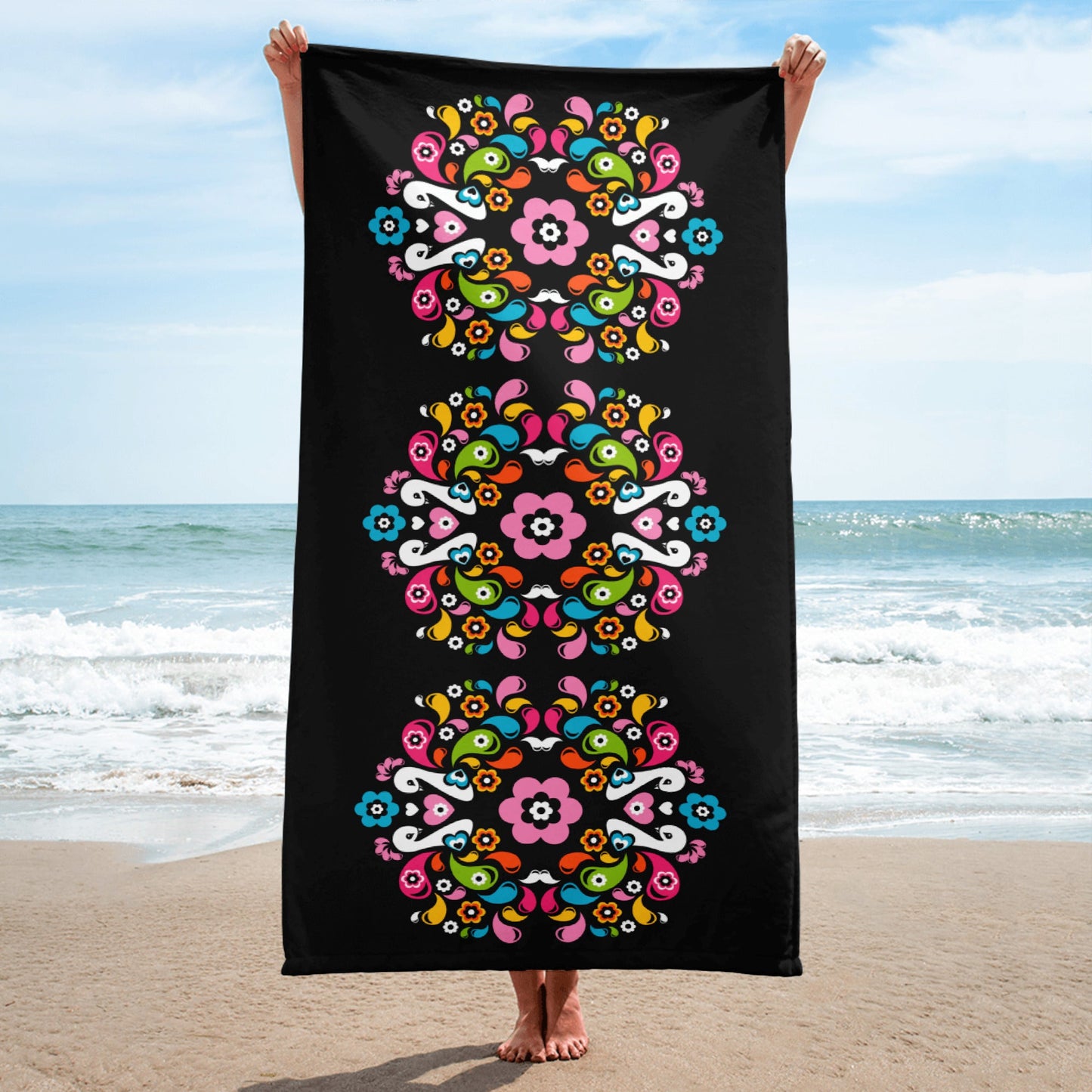 PEACOCK LOVE happy - Towel - SHALMIAK