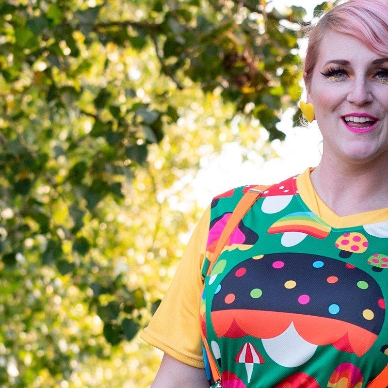 SPORTS JERSEYS - SHALMIAK