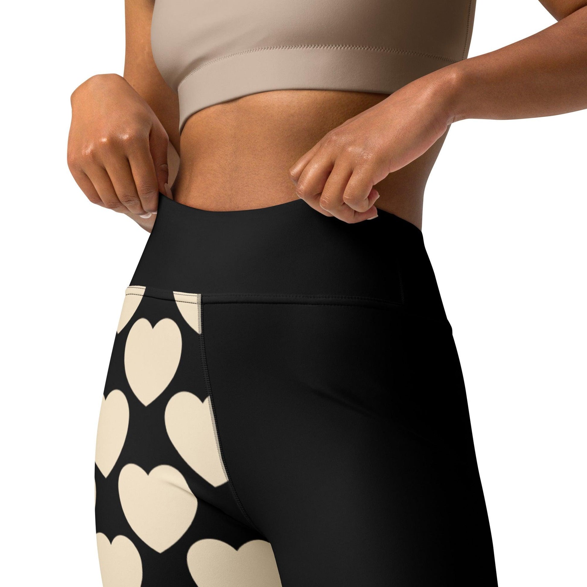 ELLIE LOVE black - Yoga Leggings - SHALMIAK