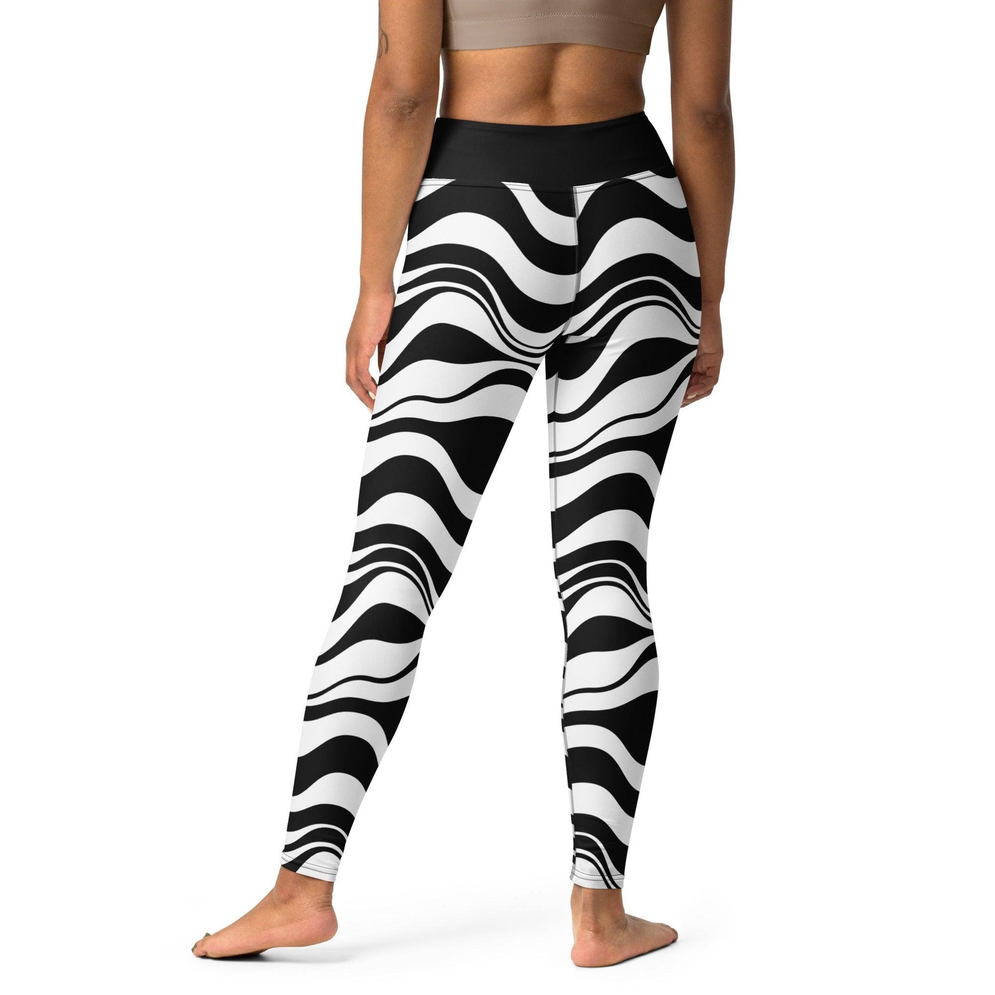 ENERGY WAVES black - 2 - Yoga Leggings - SHALMIAK