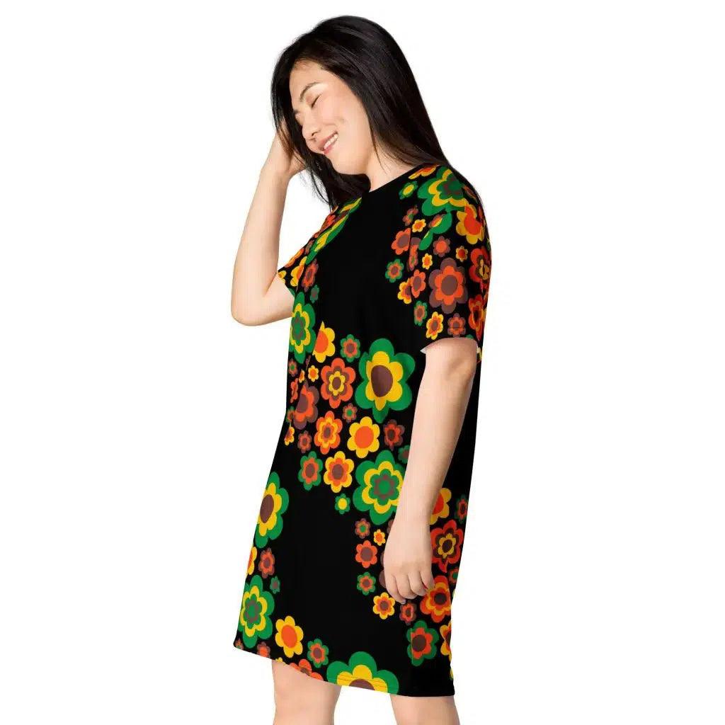 FLORA FOREVER retro - T-Shirt Dress - SHALMIAK
