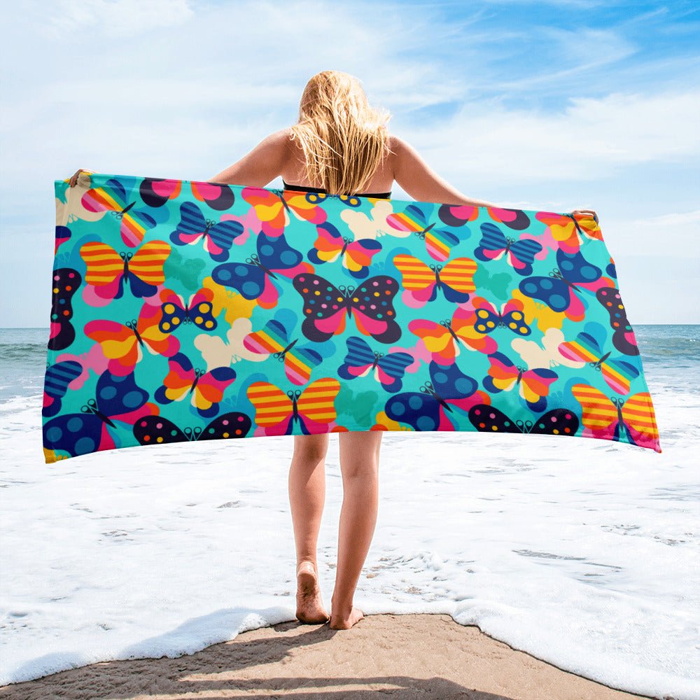 FLYRAVE turquoise - Towel - SHALMIAK