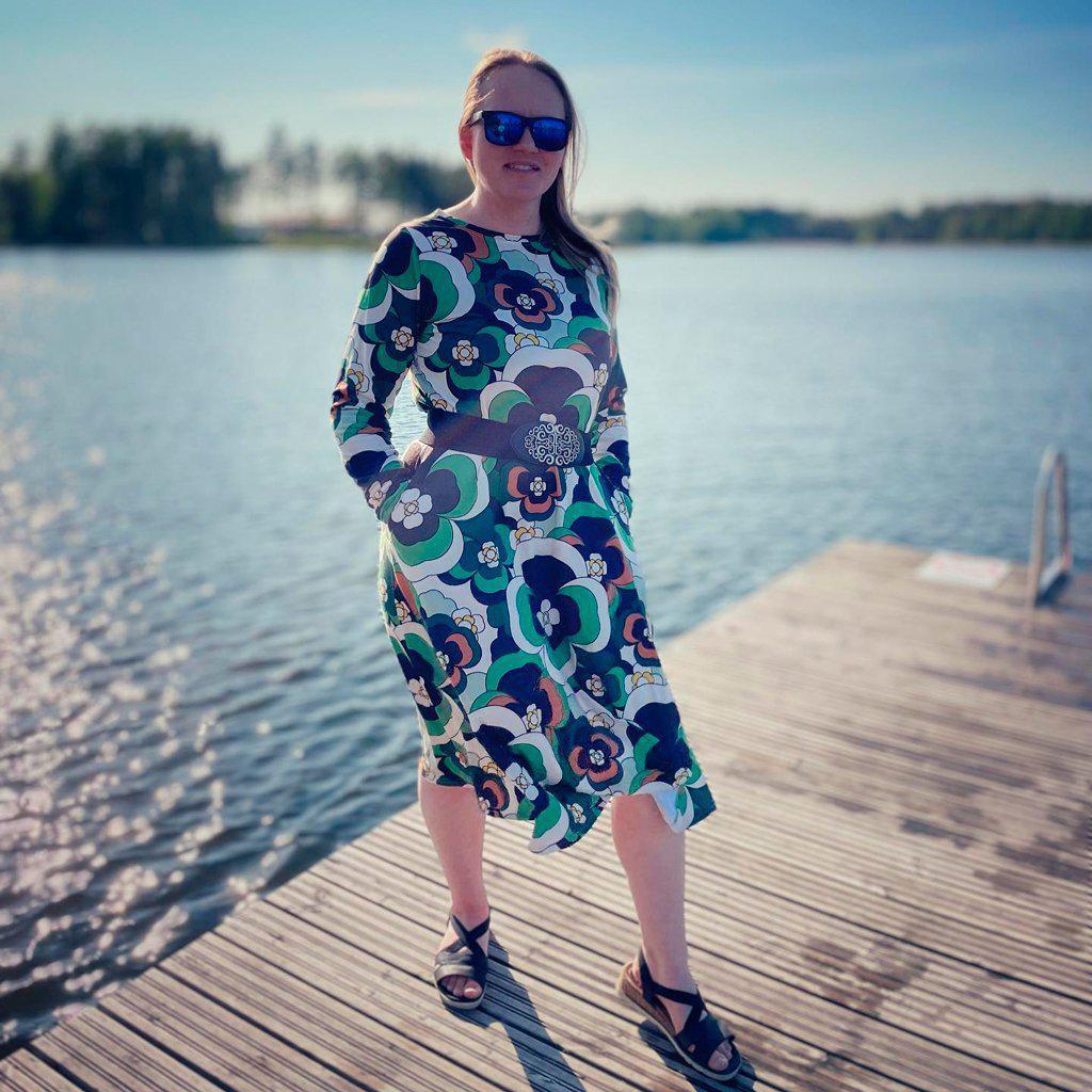 PANSY FANTASY green - Midi Dress With Pockets - SHALMIAK