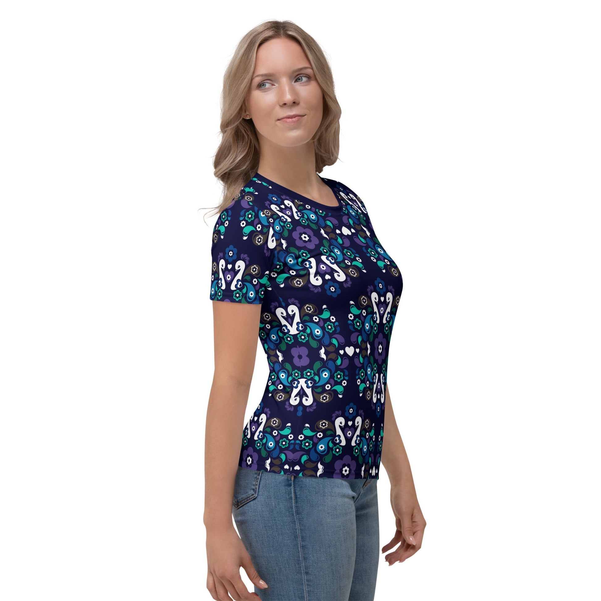 PEACOCK LOVE mystic blue - Woman’s T-Shirt - Glorious peacock print