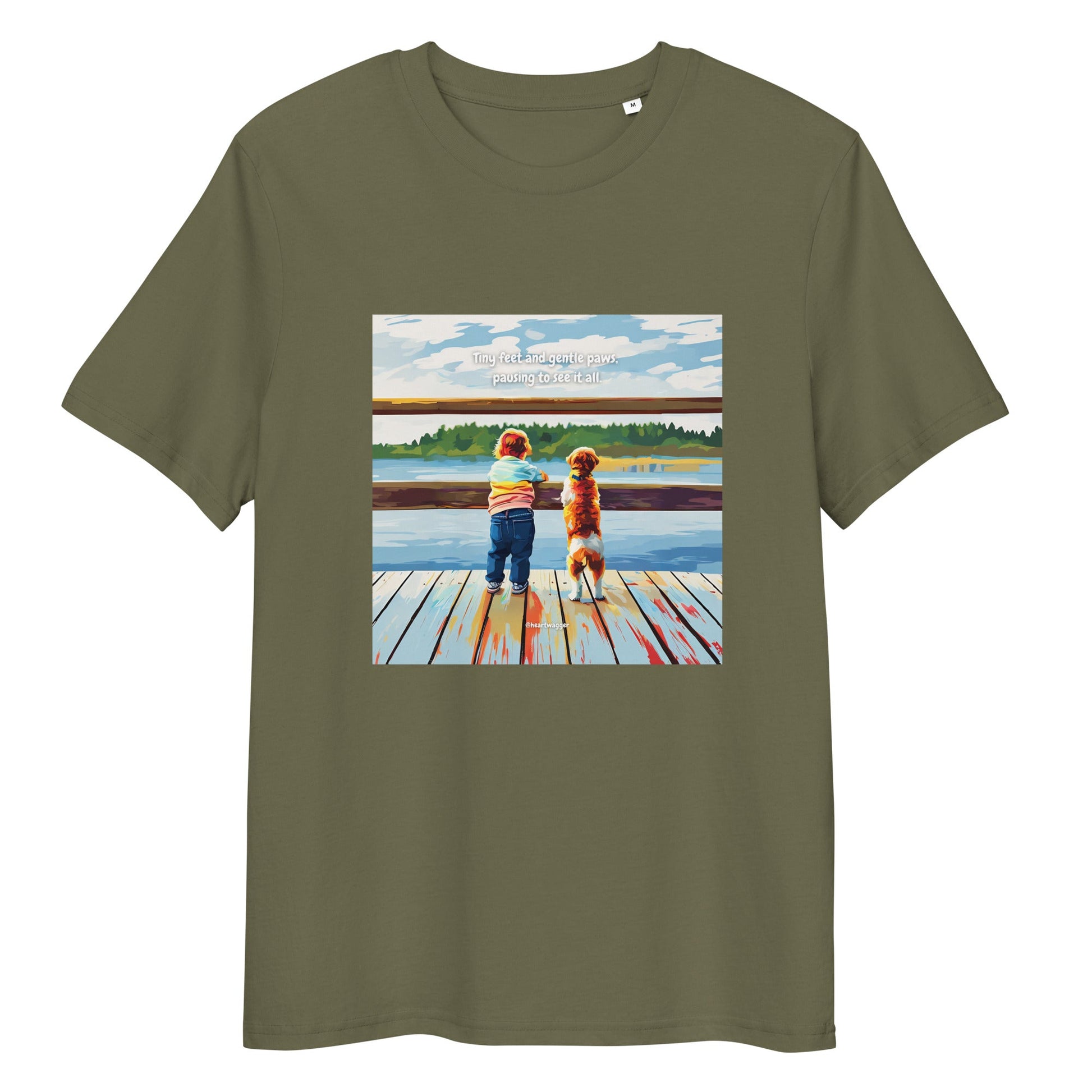 T-Shirt - Tiny feet and gentle paws, pausing to see it all